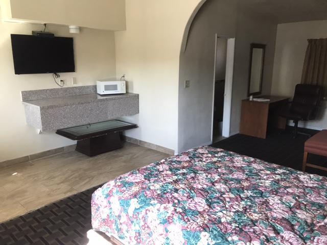 Galleria Inn Montclair/Ontario Buitenkant foto