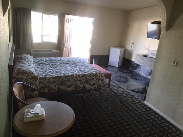 Galleria Inn Montclair/Ontario Buitenkant foto